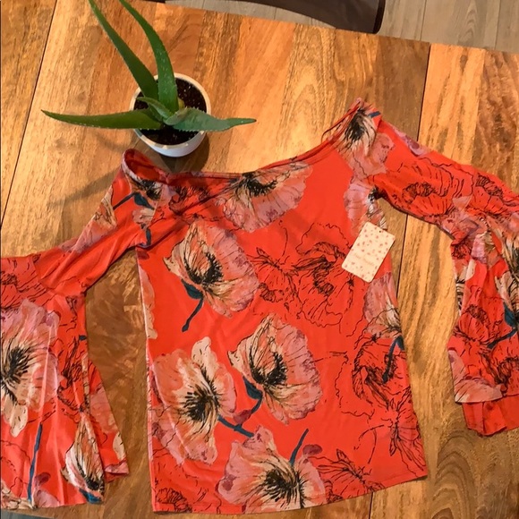 Free People Printed Birds of Paradise Top - Medium - Picture 2 of 7